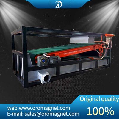 Separación magnética por cinta transportadora automática